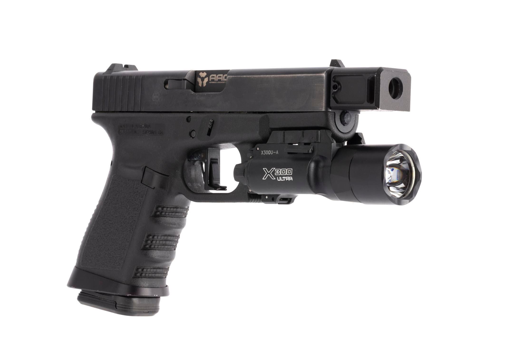 SureFire X300U-A Ultra Handgun Weapon Light With Lever Latch - 1000 ...